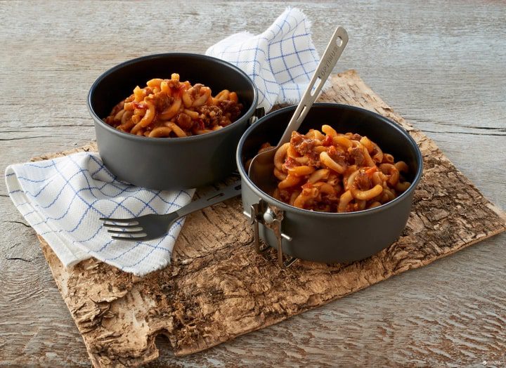 Тренировочная одежда обувь для активной жизни походов туризма и путешествий на сайте онлайн магазина с товарами для активного отдыха и горных походов в стиле пряная говядина с лапшой Trek'n Eat