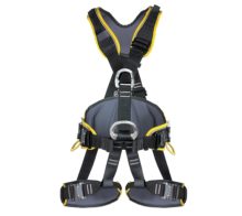 Кроссовки для активного отдыха, идеальные для путешествий, походов и альпинизма, с современным дизайном и комфортной посадкой.