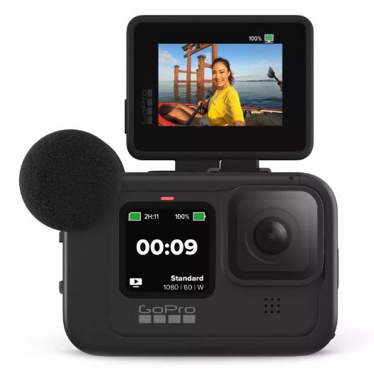 Таймлапс на камере GoPro Hero 9 для активных видов спорта и путешествий с одеждой, обувью, снаряжением для хайкинга и альпинизма для интернет-магазина активной жизни