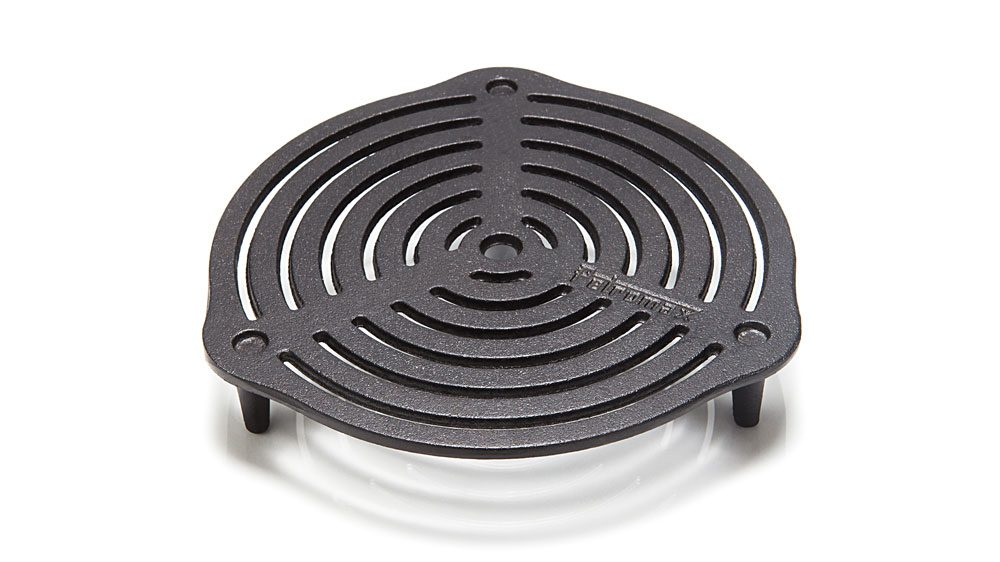 Вариант решетки для гриля Petromax из чугунной стеки, подходит для активного отдыха, походов, путешествий и любителей экстремальных приключений на открытом воздухе