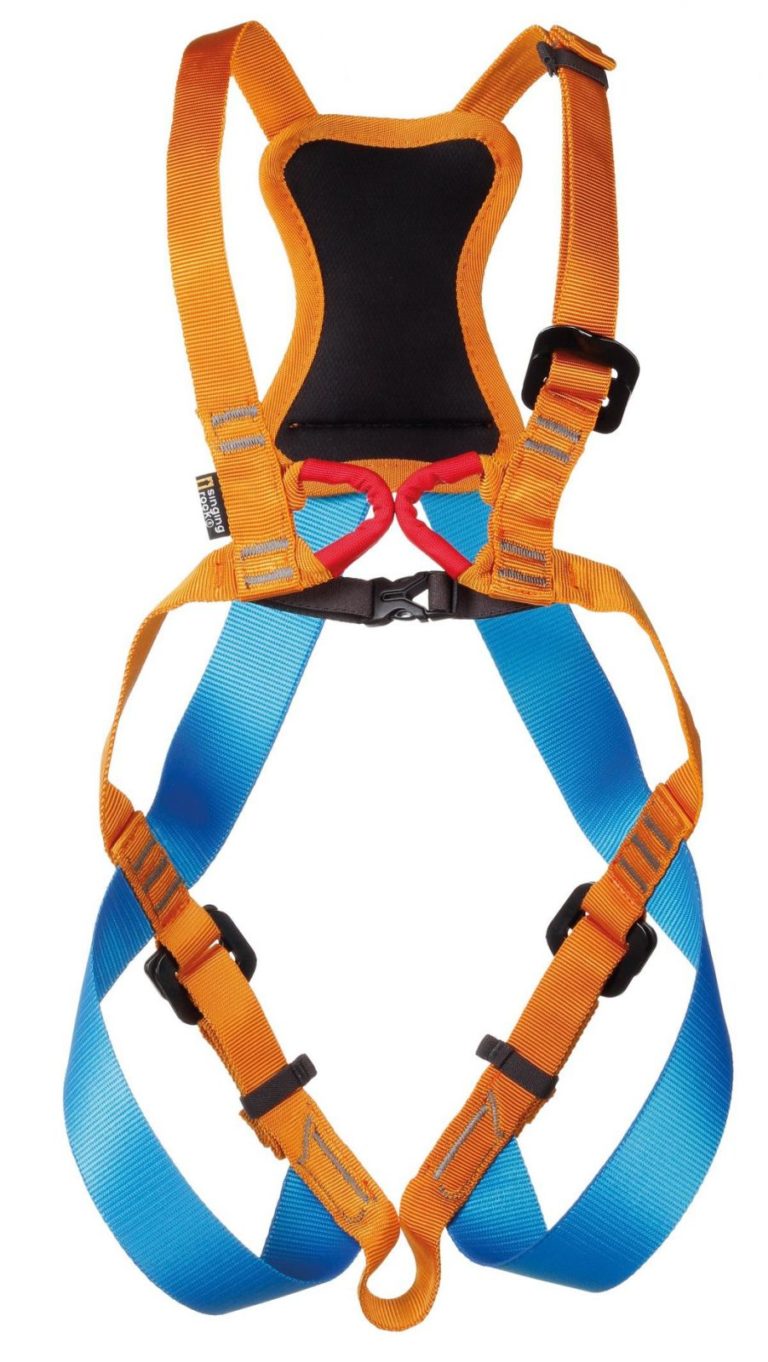 Качественная туристическая обувь и одежда для активного отдыха, скалолазание и путешествия от онлайн-магазина Singing Rock Zaza