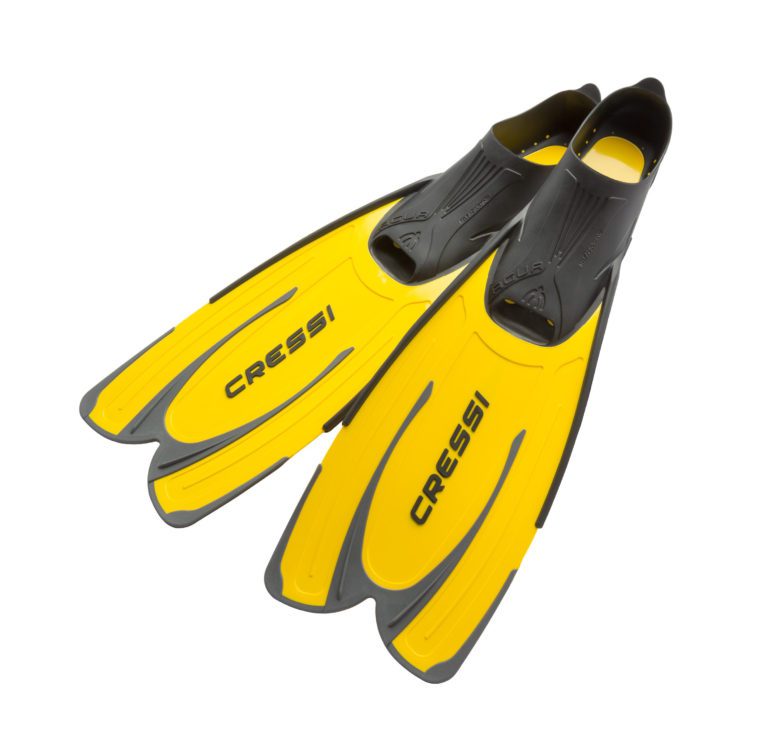 Ласты Cressi-Sub Agua жёлтые для активного отдыха плавание дайвинг и кемпинг в интернет-магазине спортивной экипировки для походов трэвел и альпинизма