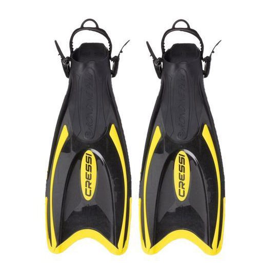 Ласты для активного отдыха и туризма Cressi-Sub Palau черно-желтые для дайвинга и походов на нашем интернет-магазине экипировки для активной жизни пребывания на природе, обуви и одежды для путешествий и альпинизма