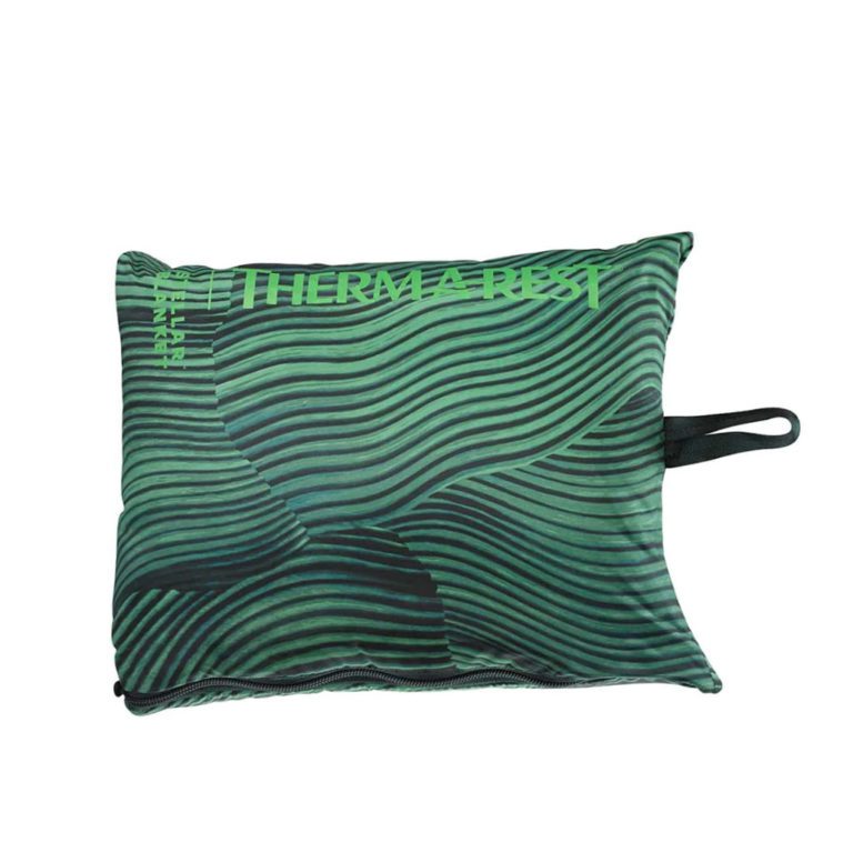 Мягкое одеяло-подушка Therm-a-rest Stellar Blanket GreenWave для активного отдыха, кемпинга, путешествий и походов в магазине товаров для активного образа жизни, одежды, обуви и снаряжения для туризма