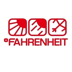 Тема страницы: Одежда и обувь для активного отдыха, походов и путешествий, изображение товара для онлайн-магазина спортивной экипировки и туристического снаряжения.