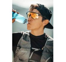 Тонкие спортивные очки Julbo Ultimate Noir Rouge RV для активного отдыха, походов и путешествий для онлайн-магазина товаров для активной жизни