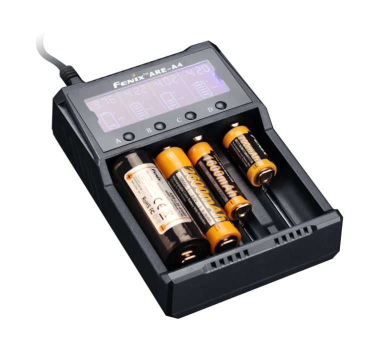 Зарядное устройство Fenix ARE-A4 для активного отдыха, туристической одежды и обуви, походных и путешественнических товаров