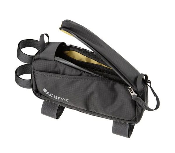 Велосумка на раму Acepac Fuel Bag M черная для активного отдыха, дорожных путешествий и походов с одеждой и обувью для хайкинга и альпинизма