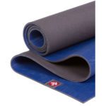 Коврик для йоги Manduka Prolite 71 New Moon для активного отдыха, походов, путешествий, спортивной одежды и обуви для любителей активного образа жизни