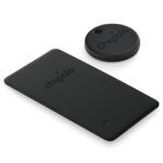 Умный трекер Chipolo для активного образа жизни, идеальный для путешествий и походов, помогает не потерять важные вещи.