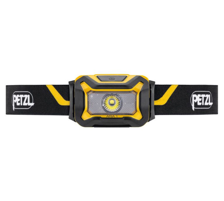 Лобный фонарь Petzl Aria 1 черно-желтый для активного отдыха походов и путешествий в интернет-магазине одежды и снаряжения для активной жизни