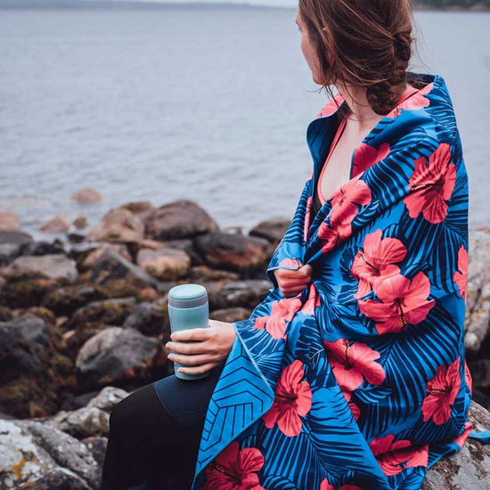 Многофункциональное полотенце Lifeventure Recycled SF Print Towel Oahu для активного отдыха путешествий и походов на природе, одежда и обувь для горных приключений, outdoor товары для туризма и альпинизма