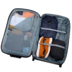 Тёмная чемодан-сумка Thule Subterra 2 колеса для активного отдыха путешествий и альпинизма на онлайн-магазин спортивной одежды и обуви для туризма и хайкинга