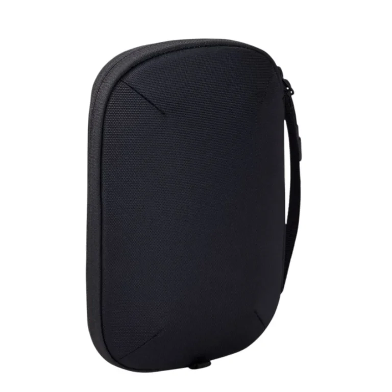 Миниатюра сумки Thule Subterra PowerShuttle Plus 2 черная для активного отдыха, путешествий и спорта, экипировка для пеших походов и альпинизма в интернет-магазине товаров для активной жизни