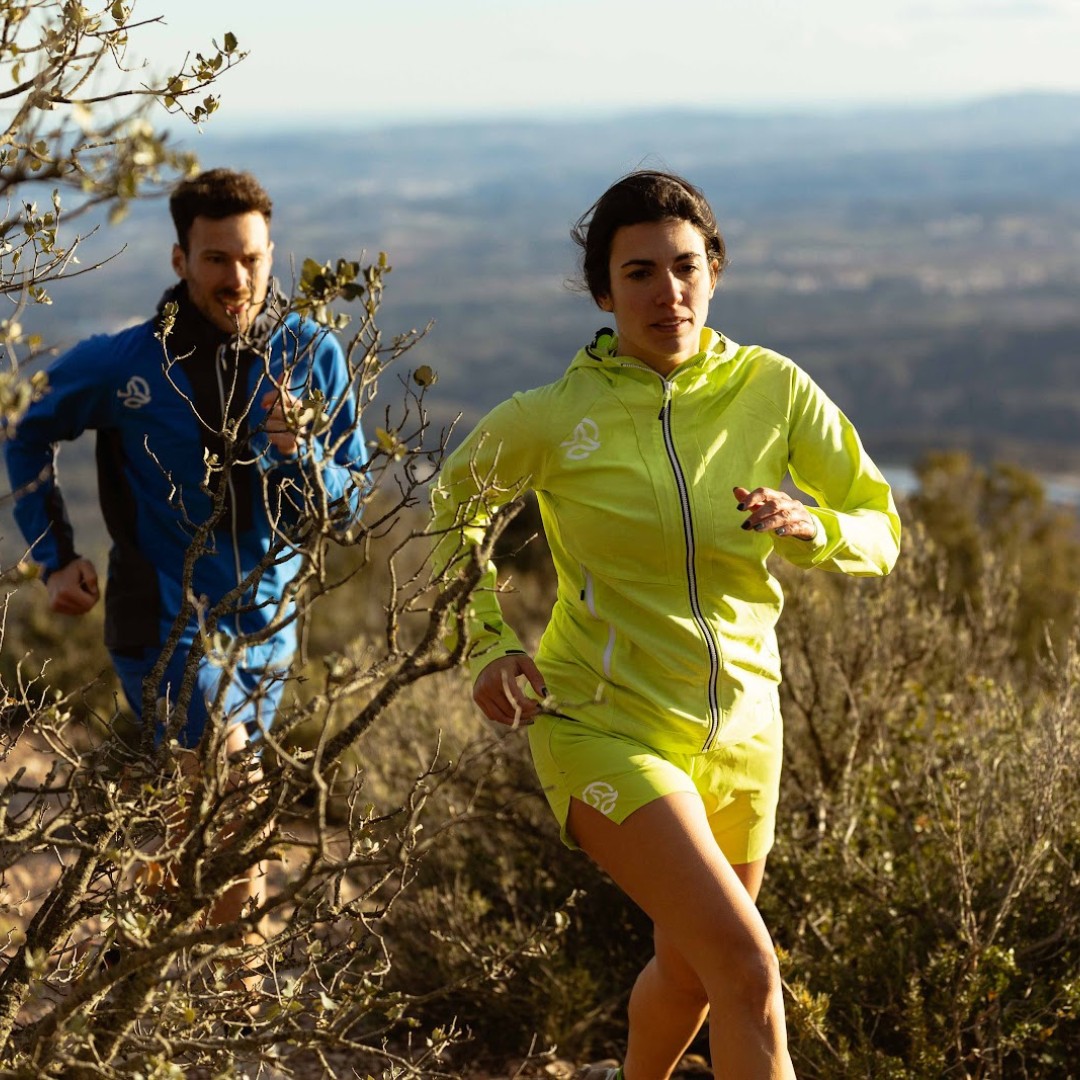 Мембрана и софтшелл для активного отдыха одежда обувь походы хайкинг горные путешествия спортивная экипировка для интернет-магазина товаров для активной жизни