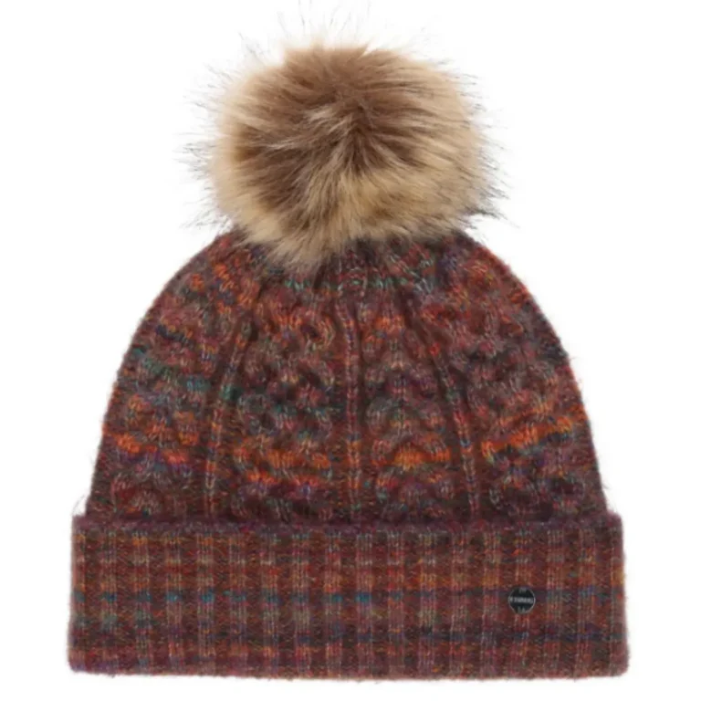 Шапка Chaos Loyal Pom Beanie для активного отдыха велосипедных прогулок и походов осенью в интернет-магазине для любителей активной жизни, путешествий, туризма, одежды и обуви для походов и альпинизма