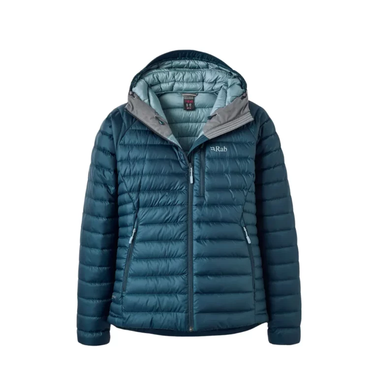 Теплый пуховик Rab Microlight Alpine Down для активного отдыха в холодную погоду женский синего цвета на сайте для продажи одежды и обуви для путешествий и альпинизма