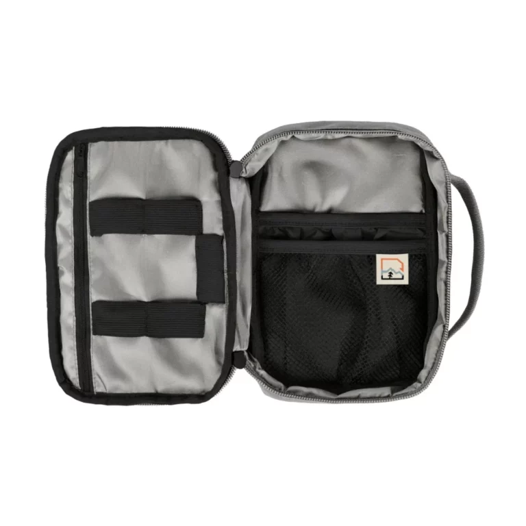 Портмоне для путешествий Hannah Travel case серебро шалфей подходит для активного отдыха обуви и одежды для хайкинга, альпинизма и путешествий в онлайн магазине товаров для активной жизни