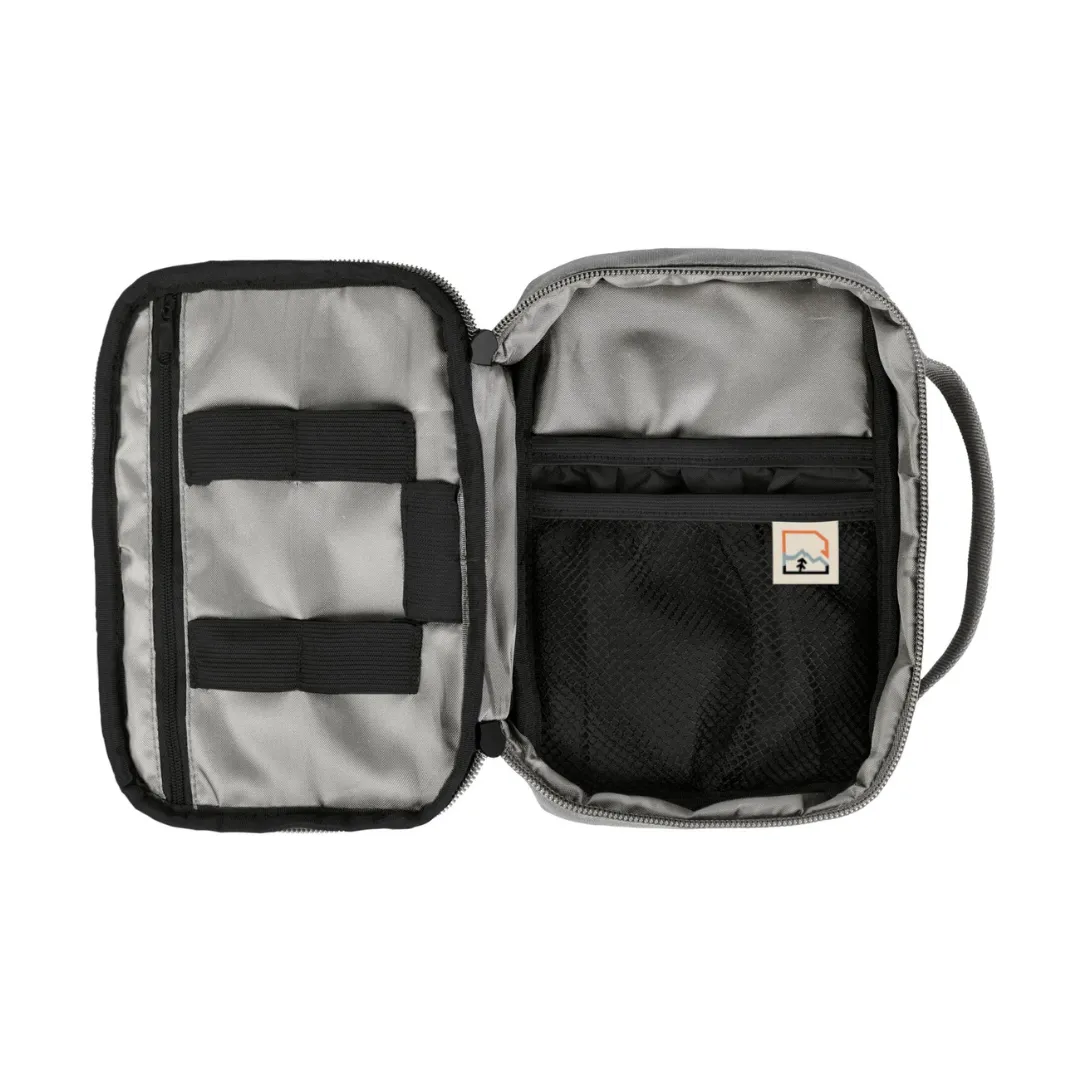 Портмоне для путешествий Hannah Travel case серебро шалфей подходит для активного отдыха обуви и одежды для хайкинга, альпинизма и путешествий в онлайн магазине товаров для активной жизни