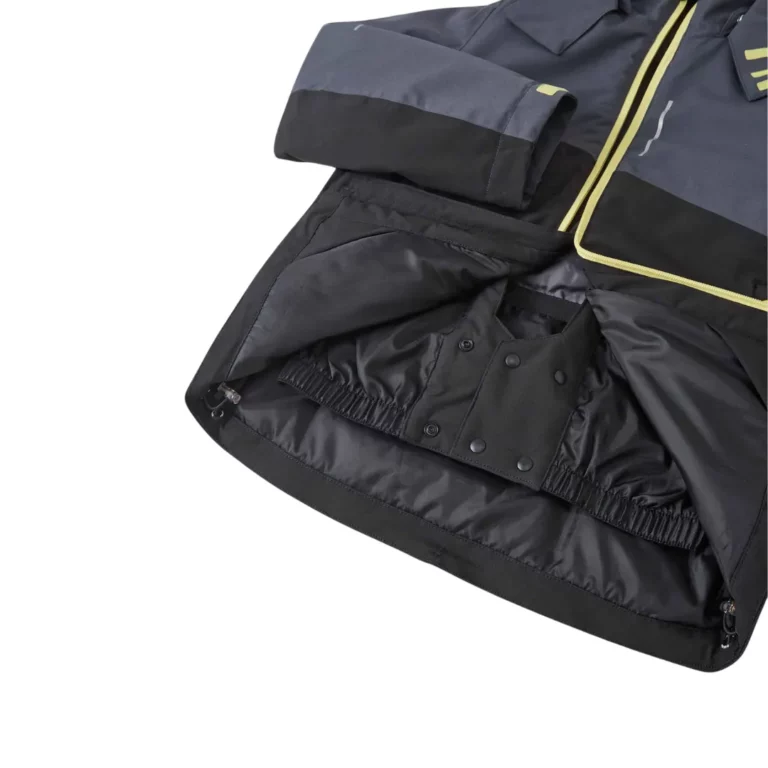 Детская зимняя куртка Reimatec Kaaranka JR черная для активного отдыха походов альпинизма и путешествий, одежда и обувь для любителей активной жизни